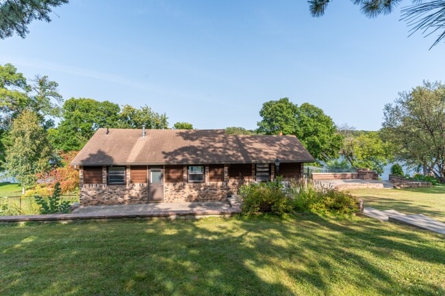 property at 332 Riverside Ave S
