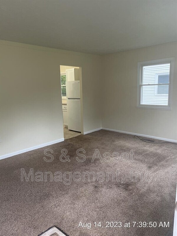 1235 Glenn St in Lansing, MI - Building Photo - Building Photo