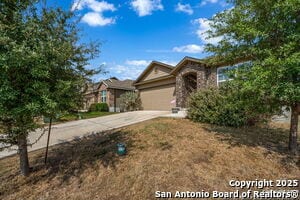 8147 Sleepy Brook in San Antonio, TX - Building Photo - Building Photo