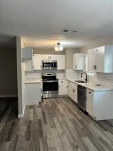 921 Klare Ave in Rosenberg, TX - Building Photo - Building Photo