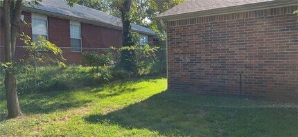 1663 N Saddlehorn Ave in Fayetteville, AR - Building Photo - Building Photo