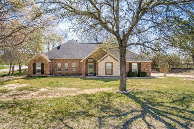9201 McDaniel Rd in Fort Worth, TX - Building Photo