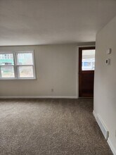 231 Miles Ave in Syracuse, NY - Building Photo - Building Photo