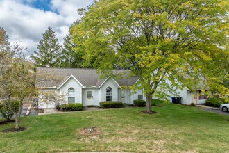 Parkside at Maple Canyon in Columbus, OH - Foto de edificio - Building Photo