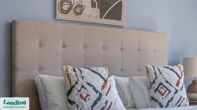 1000 Forestview Dr, Unit 5301 in Oakwood, GA - Building Photo - Building Photo