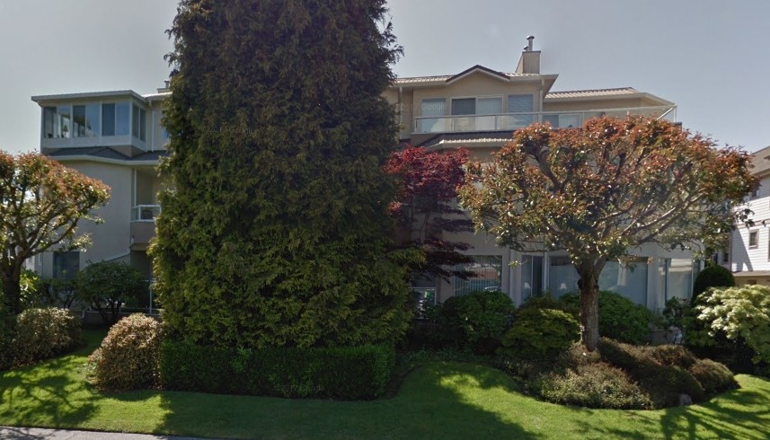 Chestnut Manor in White Rock, BC - Building Photo