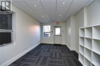 329 King St E in Hamilton, ON - Building Photo - Building Photo
