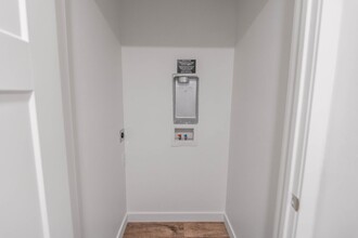 7319 W Louden Grove Dr in Magna, UT - Building Photo - Building Photo