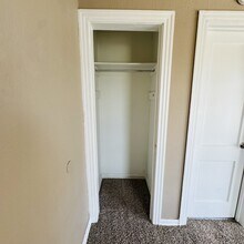 1808 N 19th St in Nederland, TX - Building Photo - Building Photo