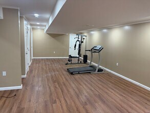 352 Reserve Ln in Mechanicsburg, PA - Building Photo - Building Photo