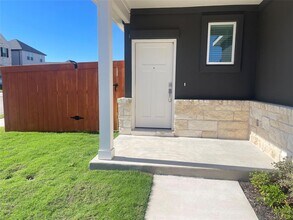 544 Bauer Lp in Liberty Hill, TX - Building Photo - Building Photo