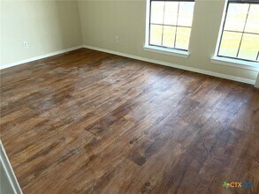 2301 Timberline Dr in Killeen, TX - Building Photo - Building Photo