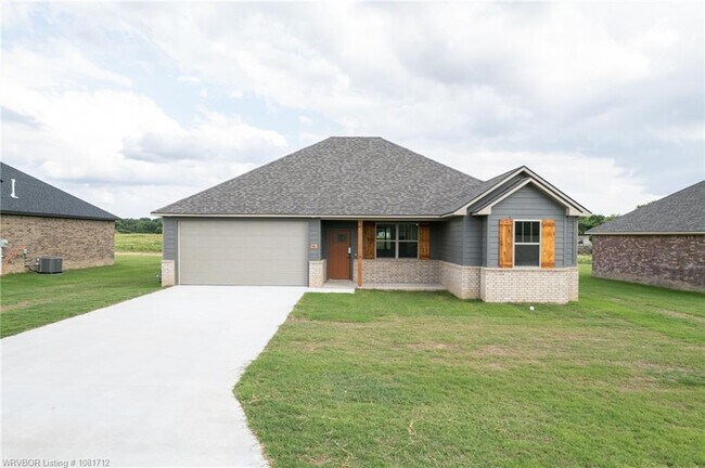 105 Countryside Wy in Pocola, OK - Building Photo - Building Photo