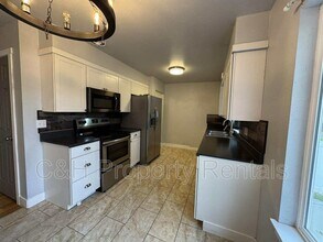 1121 19th St W in Billings, MT - Foto de edificio - Building Photo