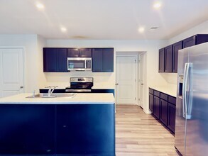 5147 Downhaul Dr in Charlotte, NC - Building Photo - Building Photo