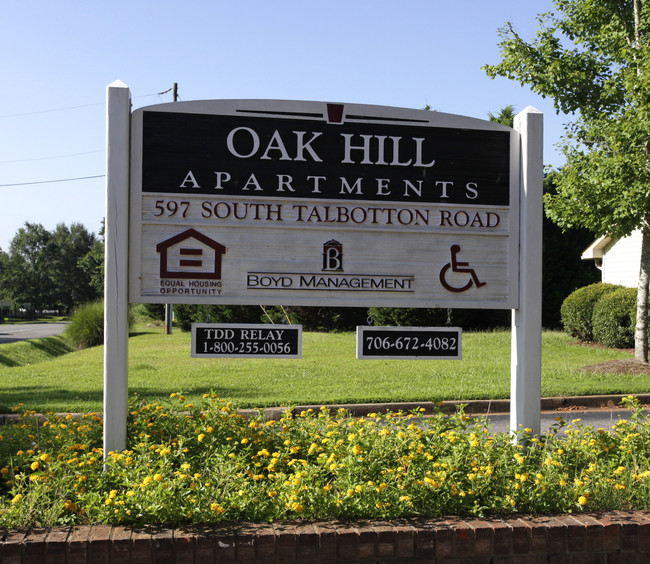 Oak Hill in Greenville, GA - Foto de edificio - Building Photo