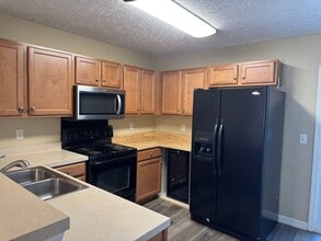 418 Shadow Glen Dr in Nashville, TN - Foto de edificio - Building Photo