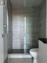 285 Dufferin St in Toronto, ON - Building Photo - Building Photo