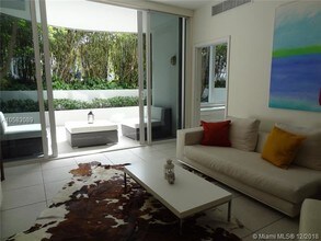 2155 Washington Ct-Unit -103 in Miami Beach, FL - Building Photo - Building Photo
