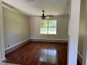 223 Oriole Ln in Laredo, TX - Building Photo - Building Photo