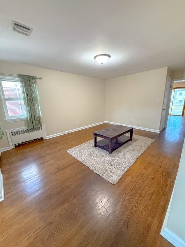 223 Day Ave in Cliffside Park, NJ - Building Photo - Building Photo