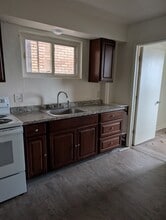 2314 Broadway Ave in Pittsburgh, PA - Foto de edificio - Building Photo