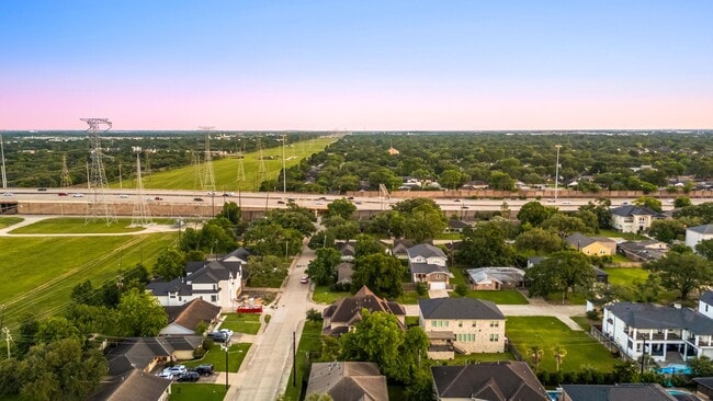 property at 4302 Meyerwood Dr