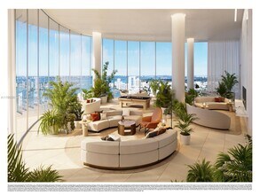 501 West Ave in Miami Beach, FL - Foto de edificio - Building Photo