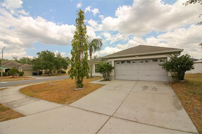 1702 Holton Rd in Lakeland, FL - Building Photo - Building Photo