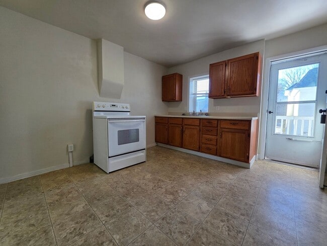 property at 414-416 S Andrews St