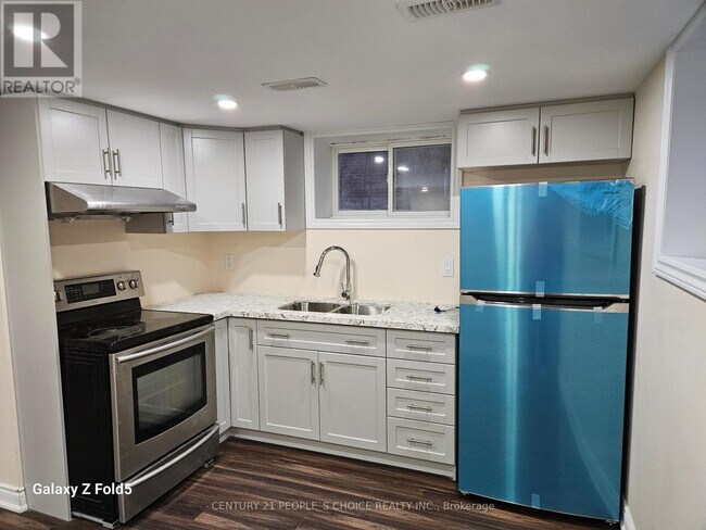 46 Appleby Dr in Brampton, ON - Building Photo - Building Photo
