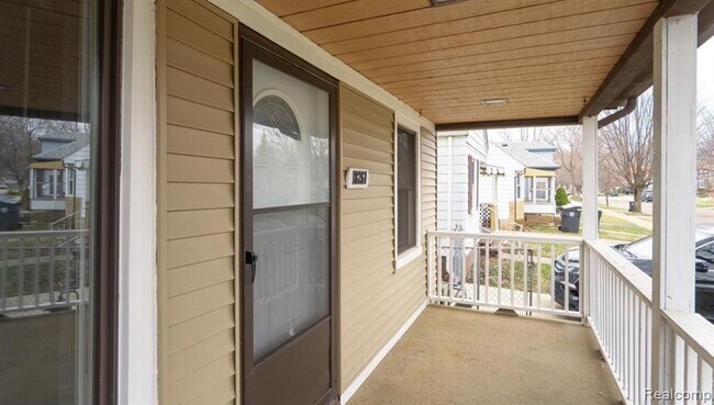 18261 Harman St photo'