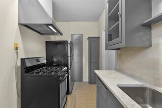 436 Westmoreland St in Houston, TX - Building Photo - Building Photo