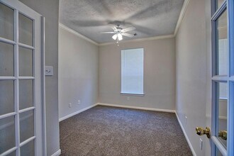 6715 Village Bridge Dr in Humble, TX - Foto de edificio - Building Photo