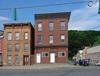 350 Congress St in Troy, NY - Foto de edificio - Building Photo