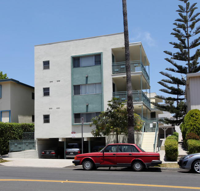 807 4th St in Santa Monica, CA - Building Photo - Building Photo