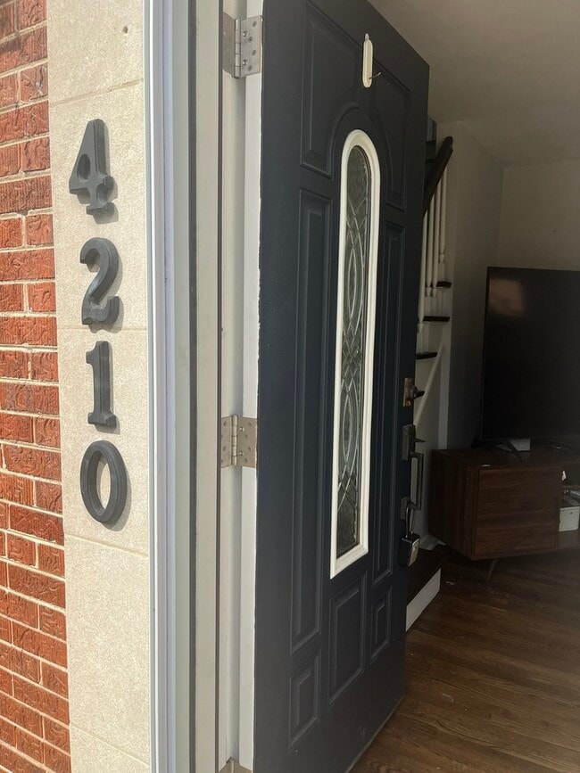 4210 Maple Ave in Brookfield, IL - Building Photo - Building Photo
