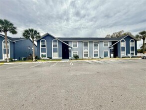 4326 Pershing Pointe Pl in Orlando, FL - Building Photo - Building Photo