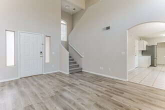 8802 E University Dr in Mesa, AZ - Building Photo - Building Photo