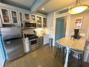 88 Charles St in Boston, MA - Foto de edificio - Building Photo