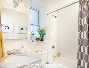 3 Chauncy St in Cambridge, MA - Foto de edificio - Building Photo