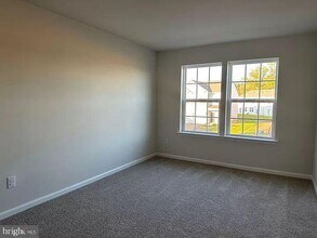 1268 Martin Rd in Breinigsville, PA - Building Photo - Building Photo