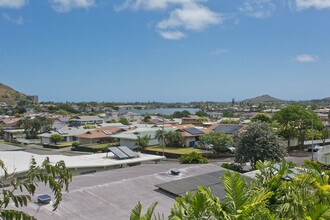 1333 Akiahala St in Kailua, HI - Building Photo - Building Photo