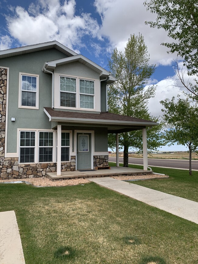 1704 Mercil Ct