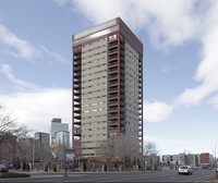 Park One Hundred Apartments in Denver, CO - Building Photo - Building Photo