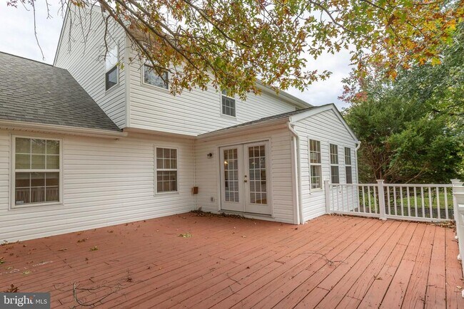 131 Cypress Point Dr in Charles Town, WV - Building Photo - Building Photo