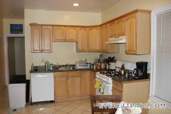 161 Union St in Everett, MA - Building Photo