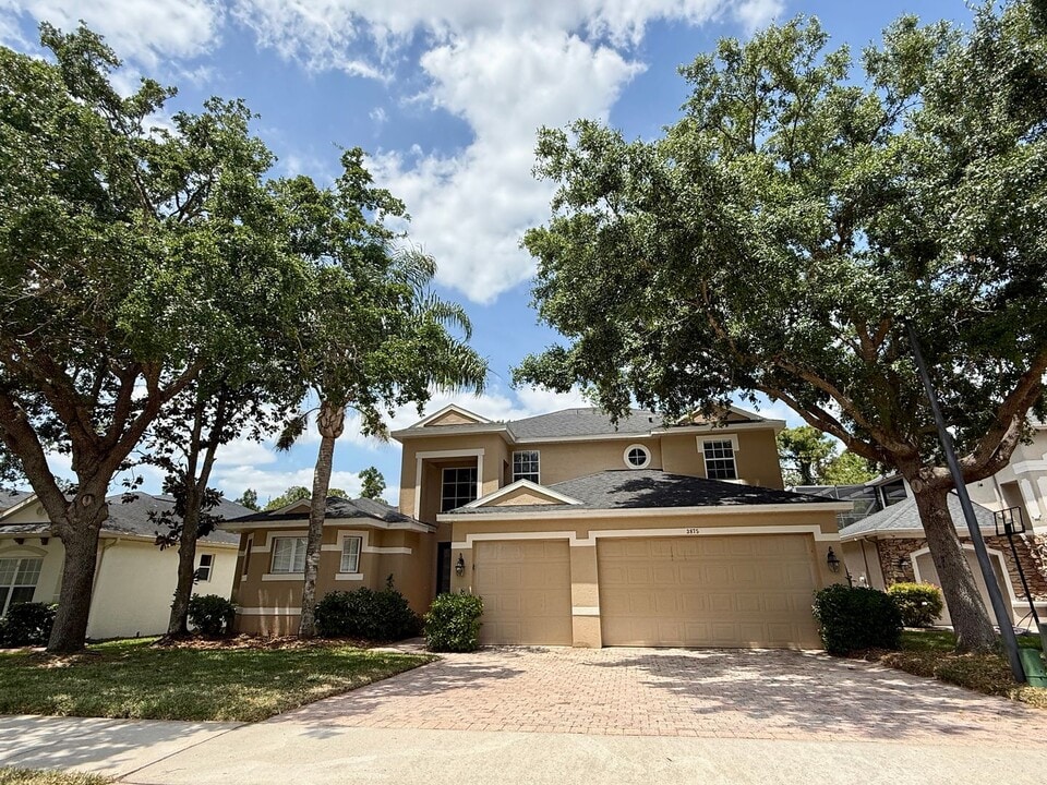 3875 Heirloom Rose Pl in Oviedo, FL - Building Photo