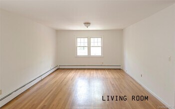 407 Collins Ave in Mount Vernon, NY - Building Photo - Building Photo