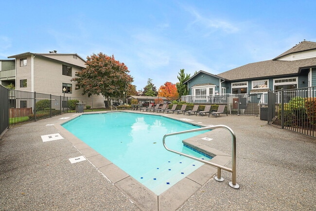 Redmond Hill in Redmond, WA - Foto de edificio - Building Photo